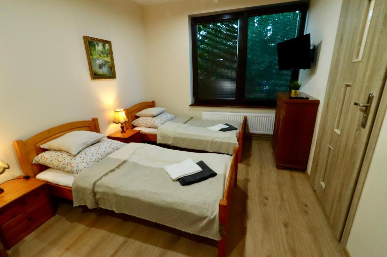 Karczma Pod Jesionem Hotel Brdow Luaran gambar