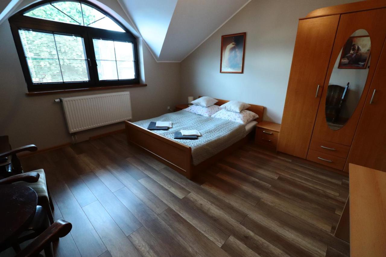 Karczma Pod Jesionem Hotel Brdow Luaran gambar