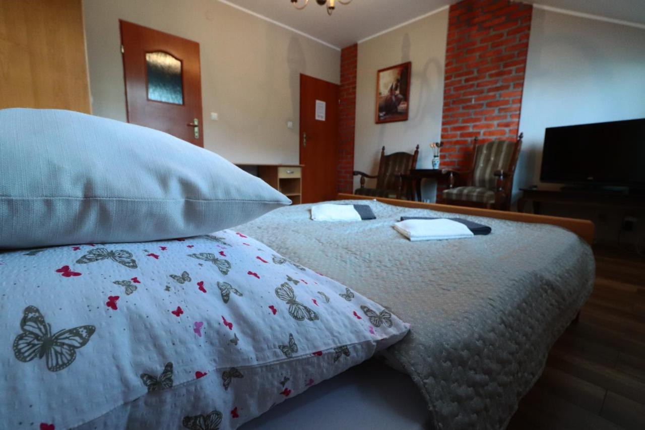 Karczma Pod Jesionem Hotel Brdow Luaran gambar